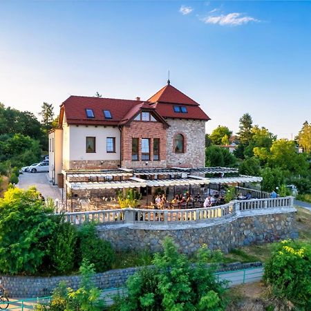 Hotel Plumlov Mostkovice Esterno foto