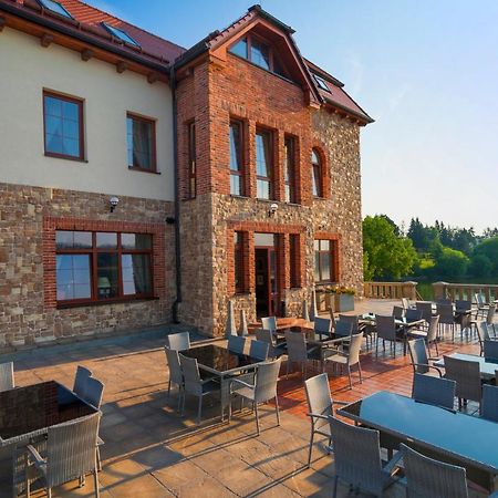 Hotel Plumlov Mostkovice Esterno foto