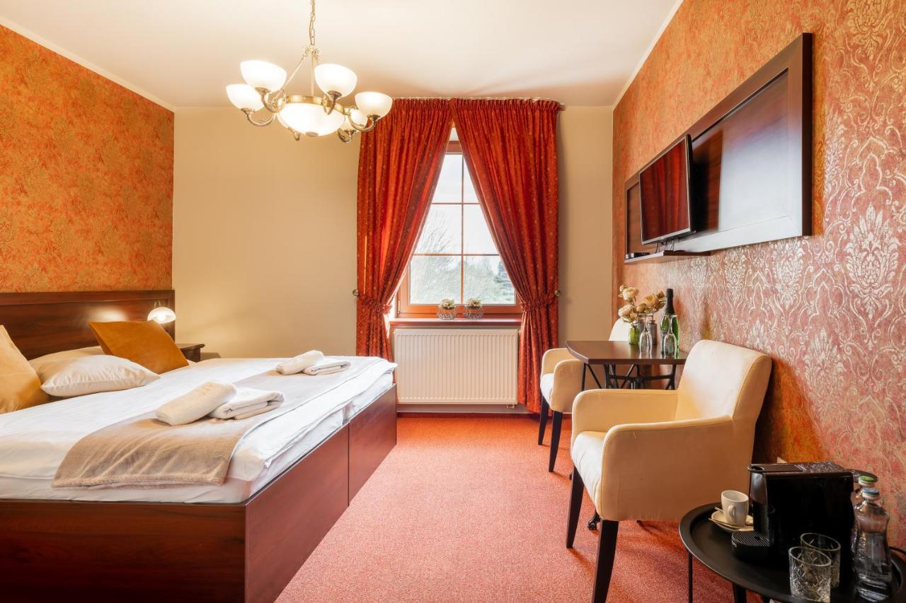 Hotel Plumlov Mostkovice Esterno foto