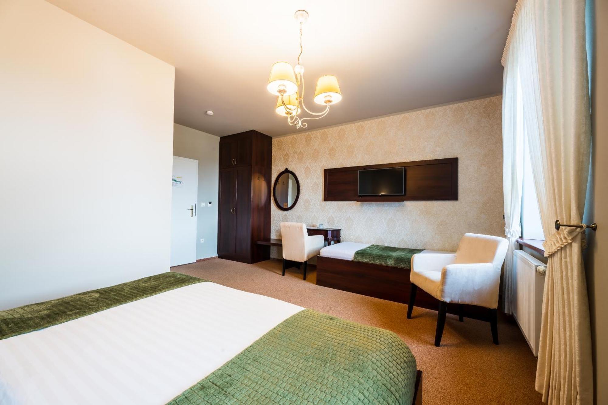 Hotel Plumlov Mostkovice Esterno foto